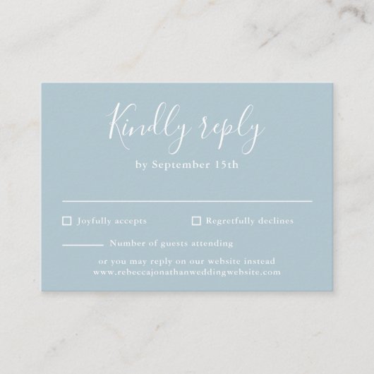 Light Blue Budget Modern Script Wedding RSVP Kaart (Voorkant)
