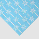 Light Blue en White Winter Snowflakes Pattern Tissuepapier (Detail)