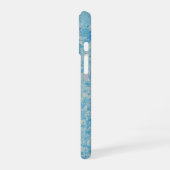 Light Blue Floral Field Phone Case iPhone 16 Hoesje (Linkerkant)