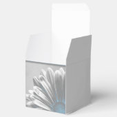 Light Blue Floral Highlight Wedding Bedankdoosjes (Geopend)