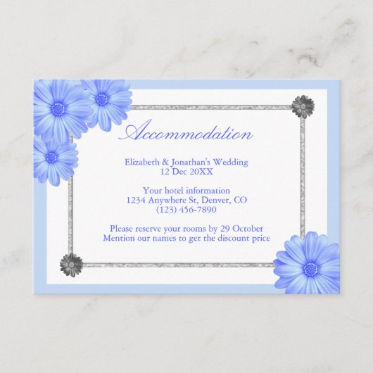 Light Blue Floral Wedding Accommodatie Card Informatiekaartje (Voorkant)