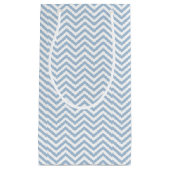 Light Blue Grunge Textured Chevron Klein Cadeauzakje (Voorkant)