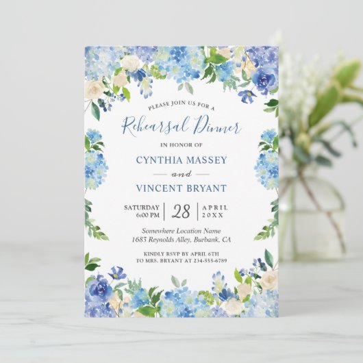 Light Blue Hydrangeas Floral Chic Rehearings Dinne Kaart (Staand voorkant)