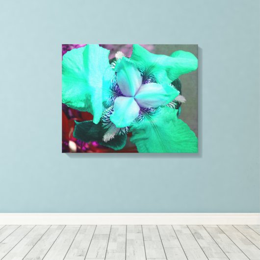 Light Blue Iris Canvas (Insitu (Houten vloer))