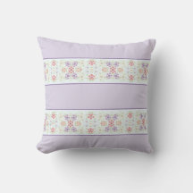 Light Blue Mauve en Floral Accents