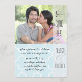Light Blue Quatrefoil Engagement Party Kaart