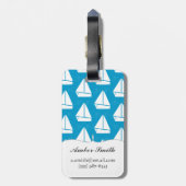 Light Blue Sailboat Patroon Bagagelabel (Achterkant verticaal)