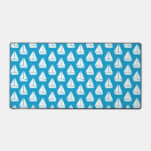 Light Blue Sailboat Patroon Bureaumat (Voorkant)