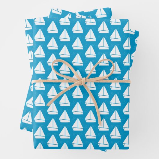 Light Blue Sailboat Patroon Inpakpapier Vel (In situ)