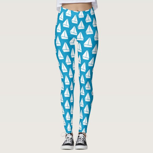 Light Blue Sailboat Patroon Leggings (Voorkant)