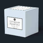 Light Blue & White Hangover Relief Kit Bedankdoosjes<br><div class="desc">Perfect klassiek lichtblauw en witte zuiger gestreepte hangover relief-doos die aanpasbaar is voor elke gebeurtenis</div>