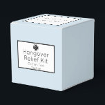 Light Blue & White Hangover Relief Kit Favor Box Bedankdoosjes<br><div class="desc">Perfect klassiek lichtblauw en witte hangover hulpdoos die voor om het even welke gebeurtenis aanpasbaar is</div>