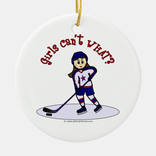 Light Girls Hockey Player Keramisch Ornament (Voorkant)