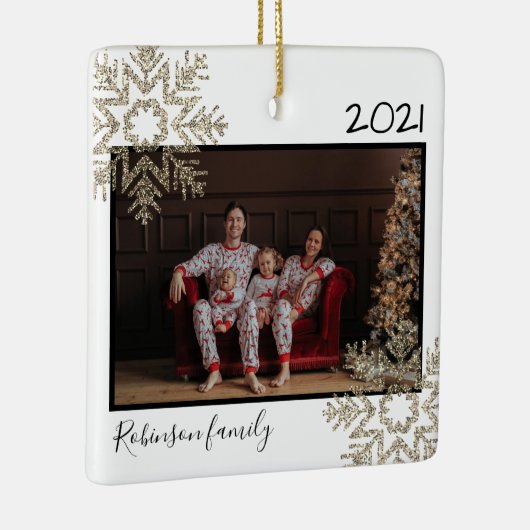 Light Gold Glitter Snowflake Family White Keramisch Ornament (Rechts)