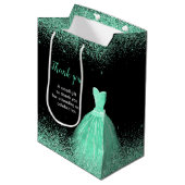 Light Green Dress Faux Glitter Sweet 16 Birthday Medium Cadeauzakje (Voorkant Gekanteld)