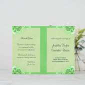 Light Green Floral Folded Wedding Programme (Staand voorkant)