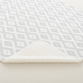 Light grey and white diamond pattern sherpa deken (3/4)