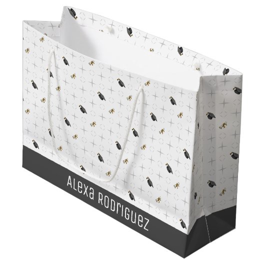 Light Grey Graduation Caps and Diploma Pattern Groot Cadeauzakje (Voorkant Gekanteld)