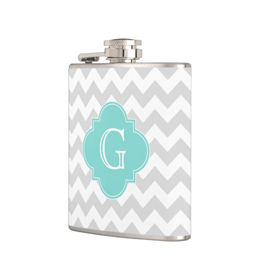 Light Grey White Chevron Aqua Quatrefoil Monogram Heupfles (Links)