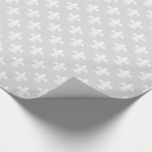 Light Grey White Fleur de Lis Pattern Cadeaupapier (Hoek)