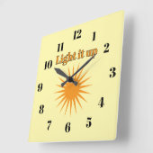 Light it up, yellow vierkante klok (Hoek)