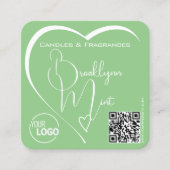 Light Mint Green Calligraphy Hart Logo QR Code Vierkante Visitekaartje (Voorkant)