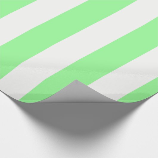 Light Mint Green en White Huge Stripe Pattern Cadeaupapier (Hoek)