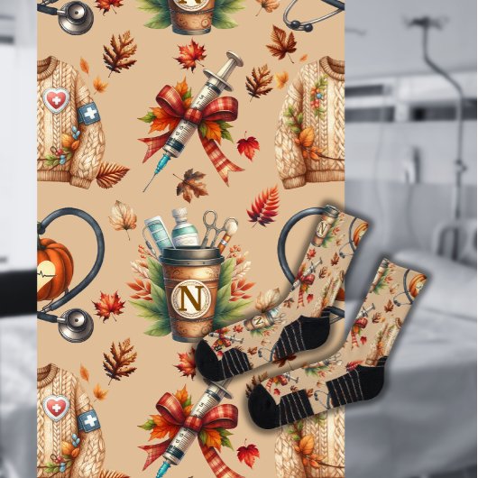 Light Mocha Monogram Nurse Essentials Crew Socks Sokken