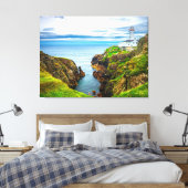 Light Over the Edge – Fanad Head Lighthouse Canvas Afdruk (Insitu (Slaapkamer))