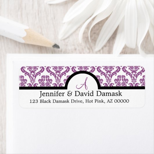 Light Plum Damask Wedding Monogram Adresetiketten Etiket (Insitu)