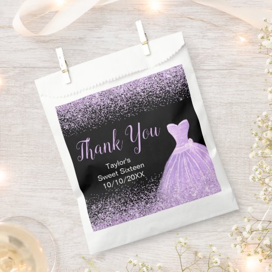 Light Purple Dress Faux Glitter Sweet 16 Birthday Bedankzakje (Geknipt)