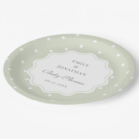 Light Sage Groene en Witte Polka Dots Baby shower Papieren Bordje (Gekanteld)