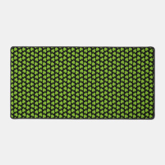 Light Shamrocks Black Bureaumat