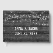 Light String On Dark Gray Wood Wedding  Gastenboek (Voorkant)