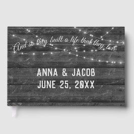 Light String On Dark Gray Wood Wedding  Gastenboek