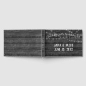Light String On Dark Gray Wood Wedding  Gastenboek (Volledig)