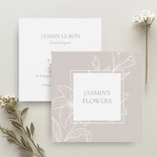 Light Taupe   Chic Floral Label