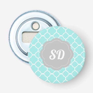 Light Turquoise Quatrefoil aangepast Monogram Button Flesopener