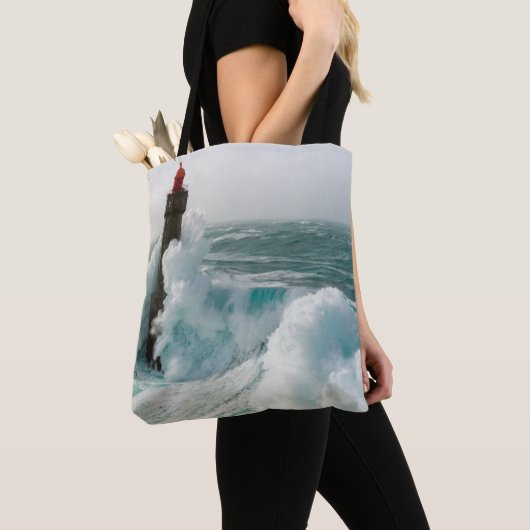 Lighthouses Jument Lighthouse Ouessant Frankrijk Tote Bag (Dichtbij)