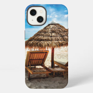 Ligstoelen op strand kussen iPhone 13 hoesje