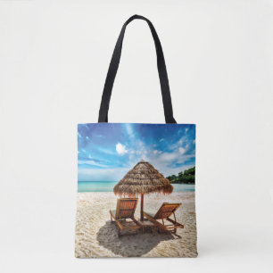 Ligstoelen op strand kussen tote bag
