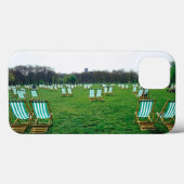 Ligstoelen verspreid in Green Park, Londen Case-Mate iPhone Case (Achterkant (horizontaal))