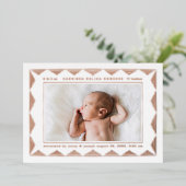 Lijn Driehoek Patroon Foto Geboorteaankondiging Folie Uitnodiging (Staand Voorkant)