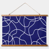 Lijnkunst: wit op donkerblauw hangend wandkleed (Voorkant)