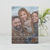 Lijntekening winters landschap met bomen bergen fo feestdagenkaart (Staand voorkant)