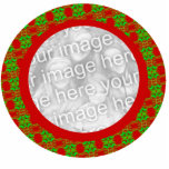 Lijst kerstversiering - Gepersonaliseerd Fotobeeldje Ornament<br><div class="desc">Voeg je eigen foto toe aan dit rode en groene kerstsierfoto-lijst. Dit rode en groene ontwerp is een feestelijk foto-lijst voor uw kerstfoto's. Het is het best om een foto te gebruiken die in een ronde of vierkante vorm voor dit ontwerp is. Het perfecte unieke geschenk of een opbergvak. Dit...</div>