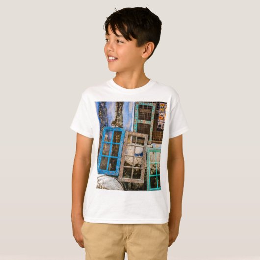 Lijsten voor kleurrijke vensters t-shirt (Voorkant volledig)