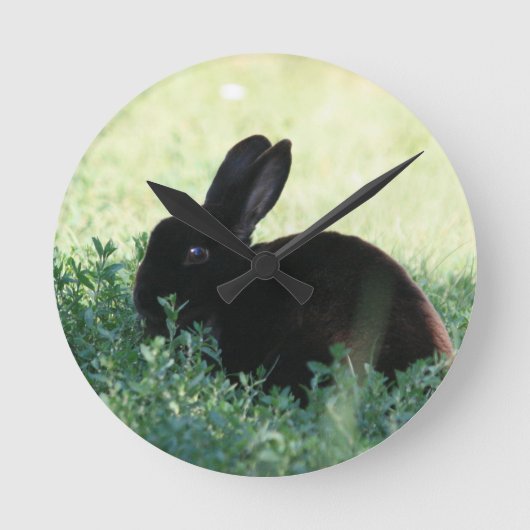Lil Black Bunny Ronde Klok (Voorkant)