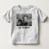 "Lil' Cowboy" T-shirt voor peuters (Voorkant)