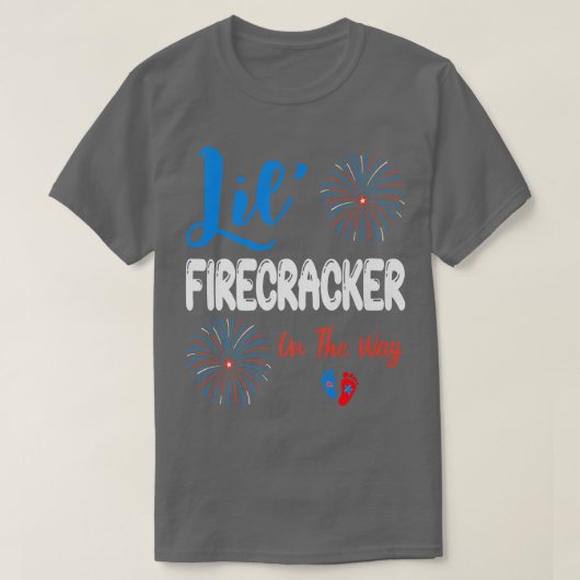 Lil' Firecracker On The Way 4th of July Pregnancy T-shirt (Design voorkant)